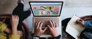 Home 13 El mundo digital está en constante expansión, y hoy en día, es esencial para las empresas consolidar su presencia en línea. Fidelizar clientes, atraer nuevos compradores y aumentar las ventas son objetivos cruciales. Aquí te presentamos seis estrategias que te ayudarán a lograrlo.